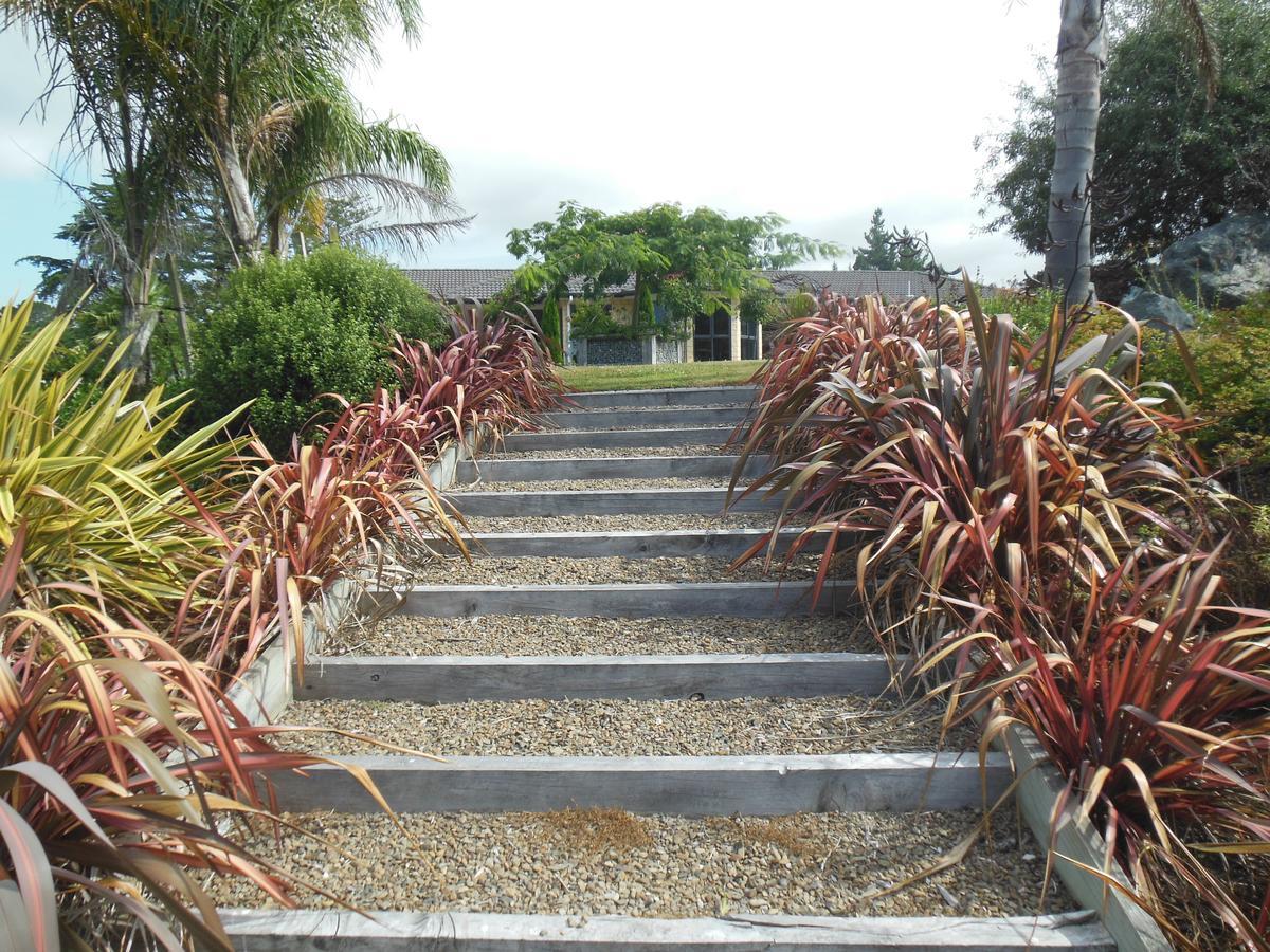 Silverdale Retreat Bed & Breakfast Orewa Ngoại thất bức ảnh