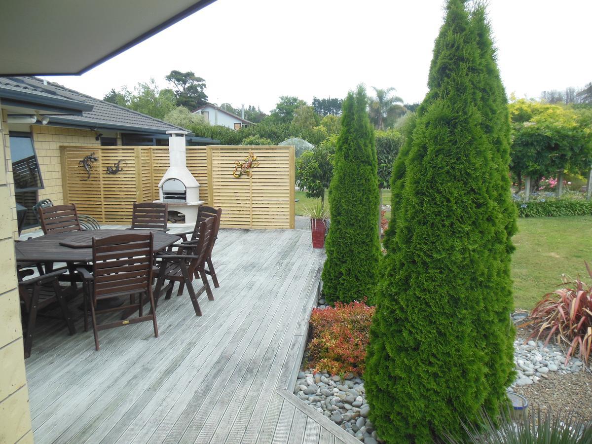 Silverdale Retreat Bed & Breakfast Orewa Ngoại thất bức ảnh