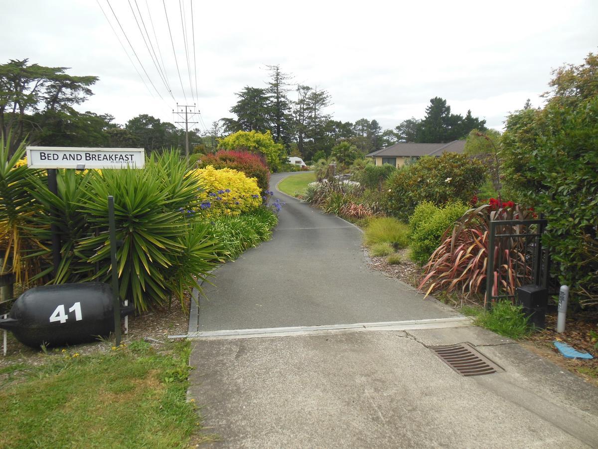 Silverdale Retreat Bed & Breakfast Orewa Ngoại thất bức ảnh